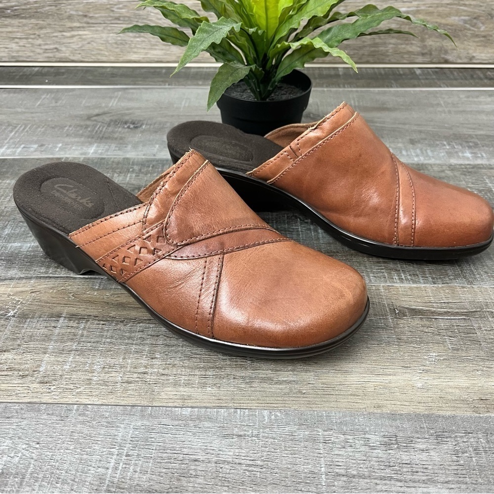 Clarks Bendables Brown Leather Slide Mules Size 8.5 Women’s
